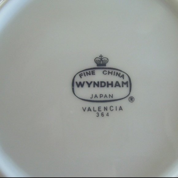 Wyndham Valencia Rim Soup Bowl 364 Floral Porcelain Platinum Trim - Picture 4 of 4